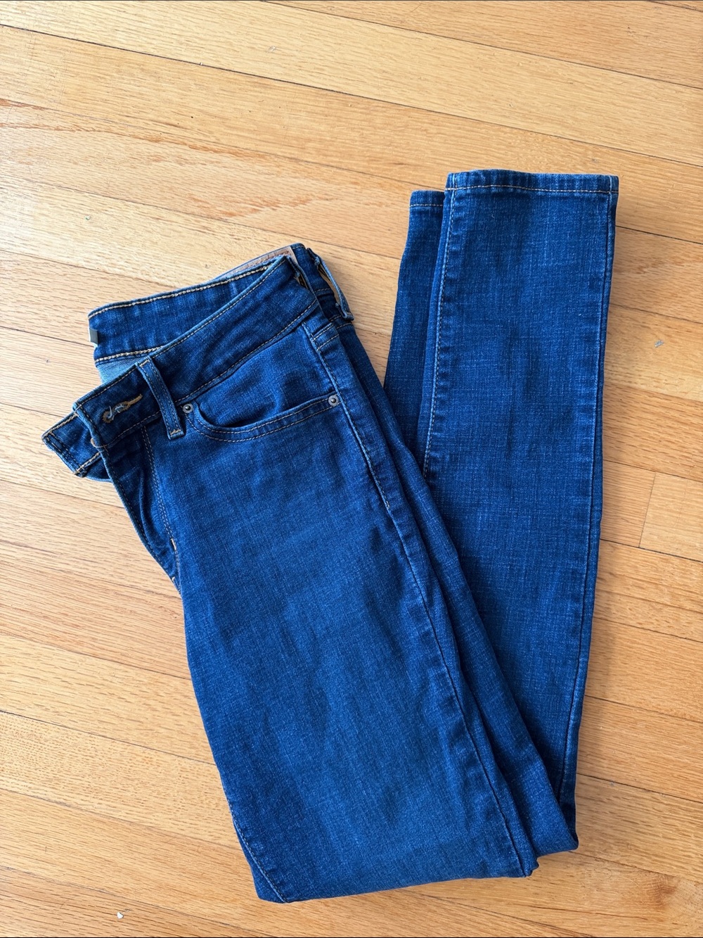 Levi 711 Women's Deep Blue Skinny Jeans